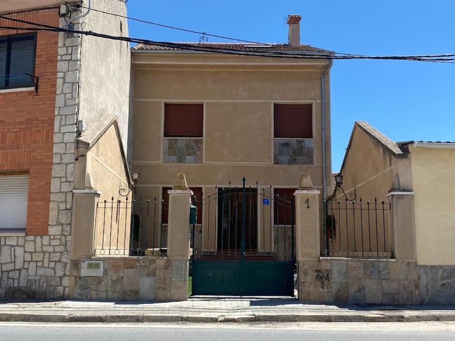 Casa Gonzalez Villa Mozoncillo Buitenkant foto
